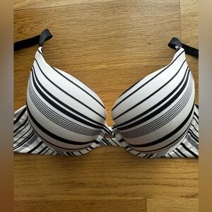Victoria's Secret Padded Perfect Coverage Black and White Striped Bra 32DD